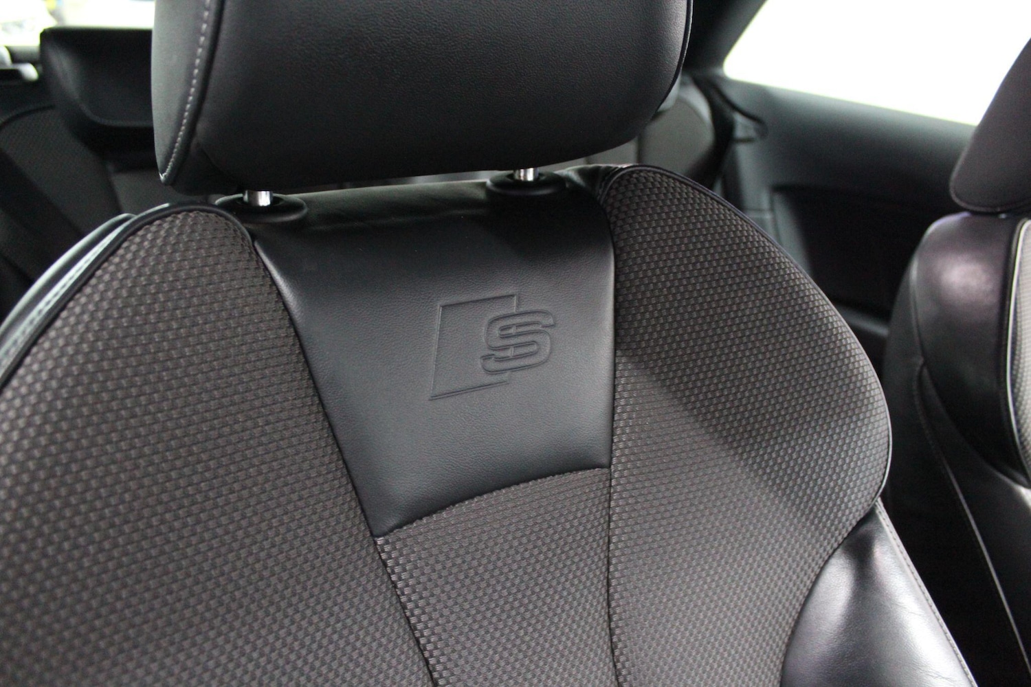 Used Audi A3 2016 for sale - 76865793: Photo 31