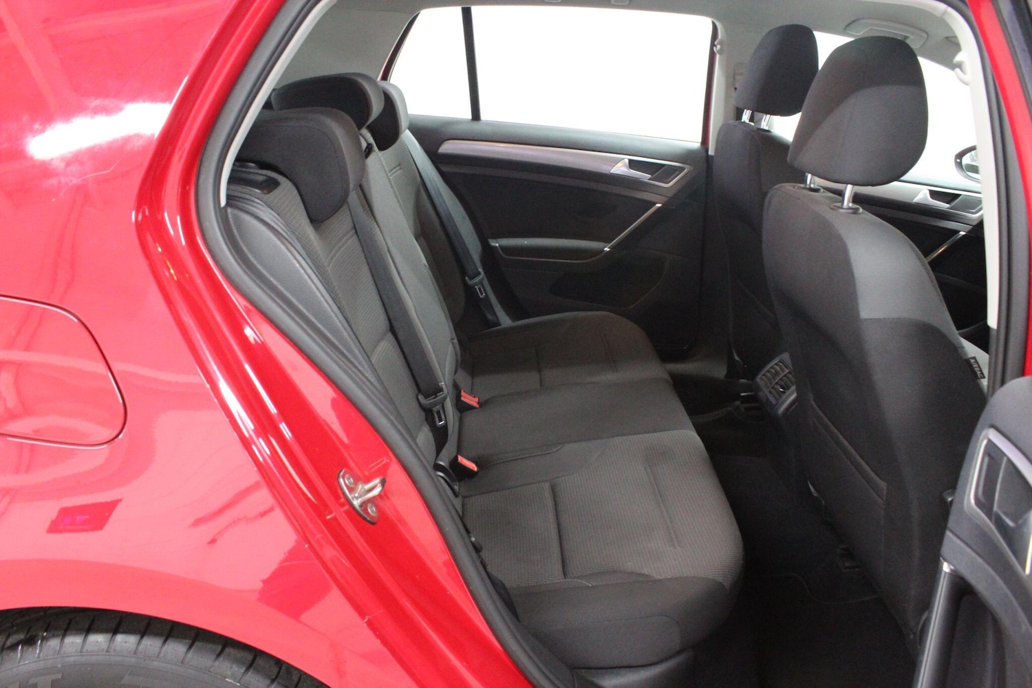 Used Volkswagen Golf 2015 for sale - 76370609: Photo 15