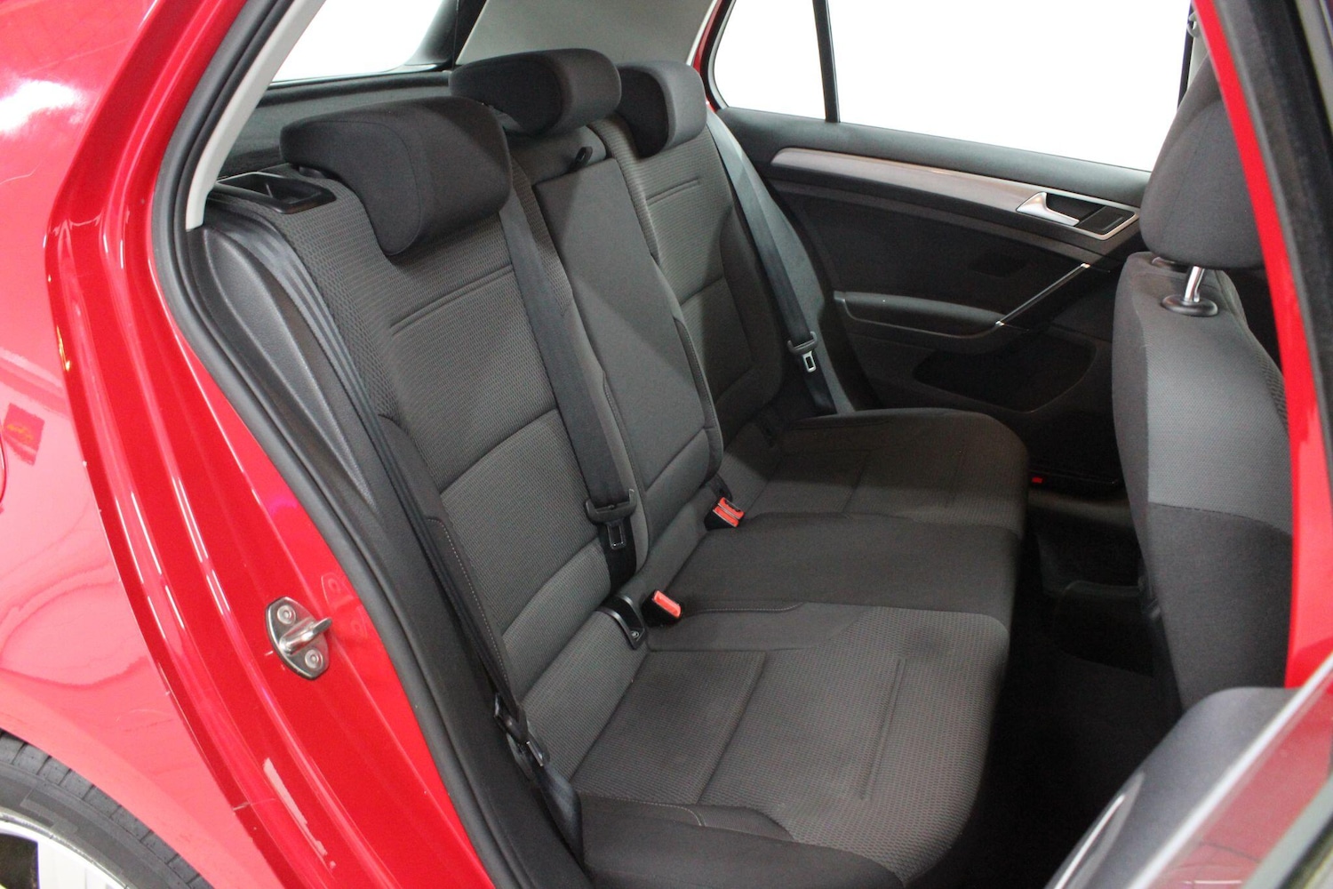 Used Volkswagen Golf 2015 for sale - 76370609: Photo 16