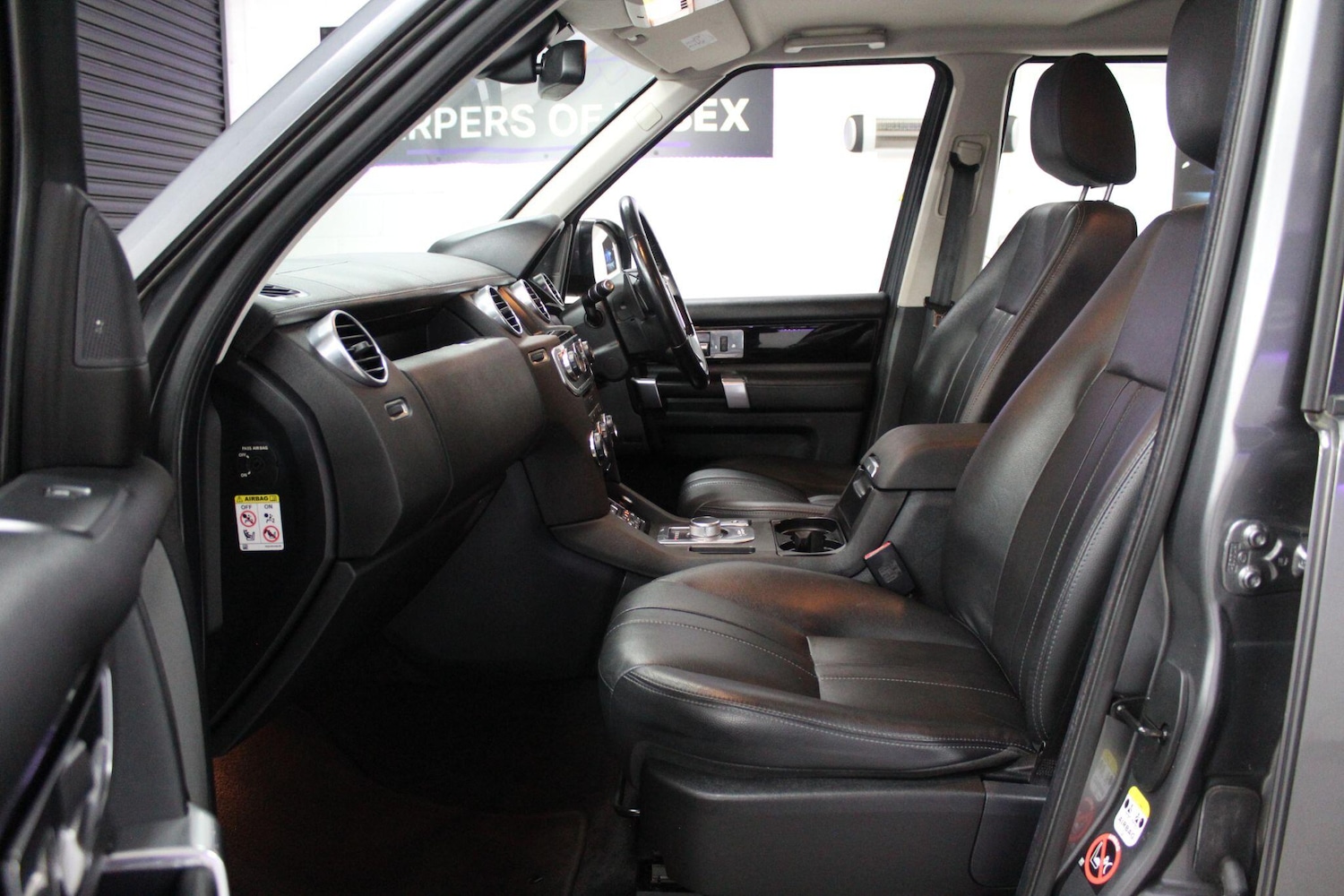 Used Land Rover Discovery 4 2014 for sale - 77190830: Photo 13