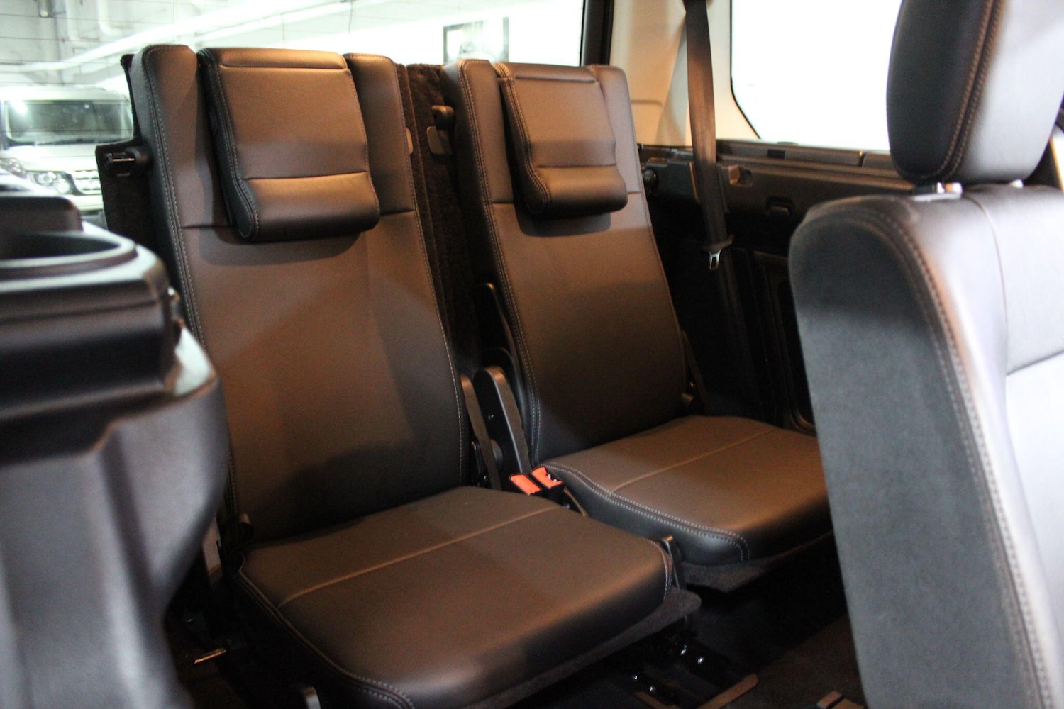 Used Land Rover Discovery 4 2014 for sale - 77190830: Photo 19