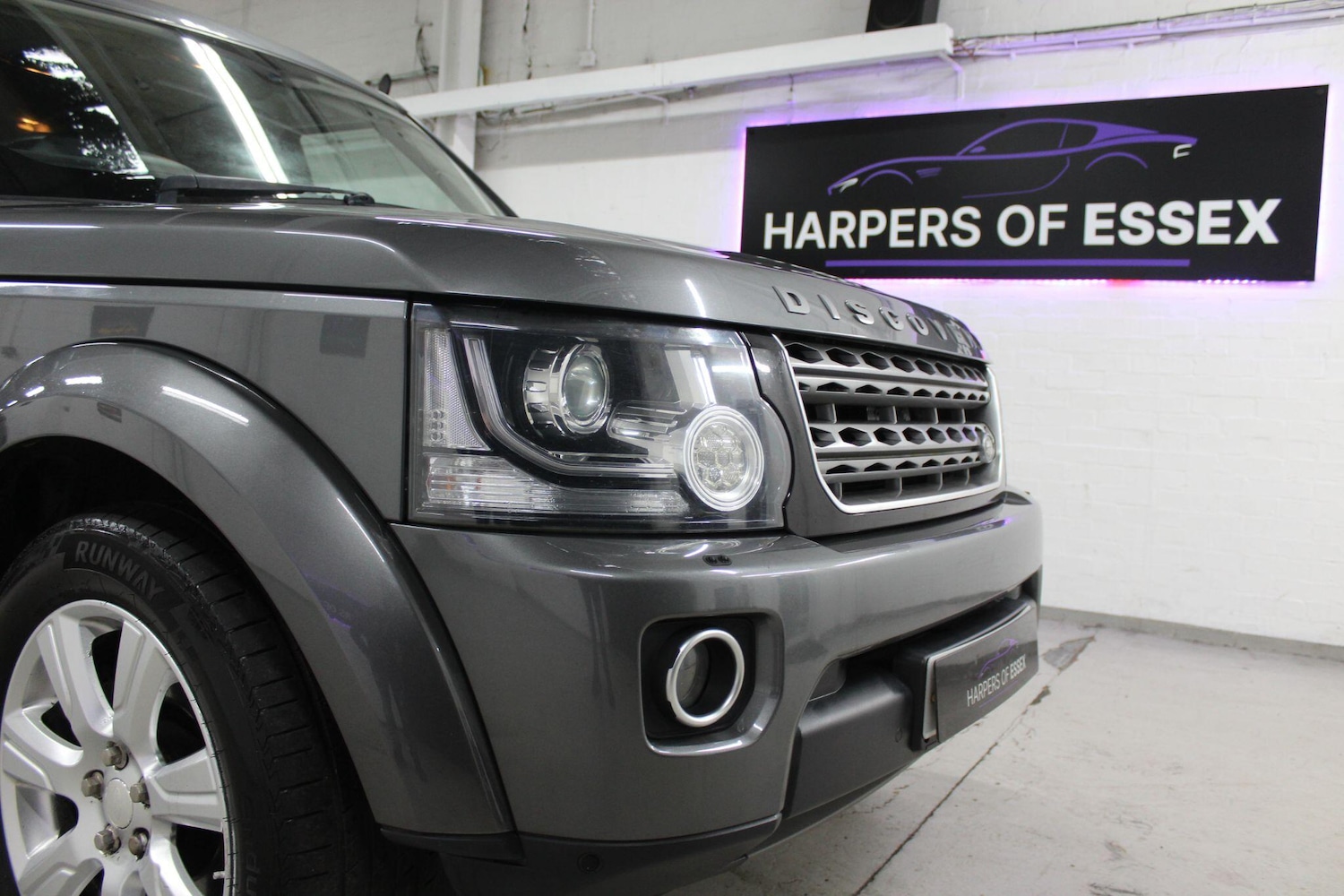 Used Land Rover Discovery 4 2014 for sale - 77190830: Photo 30