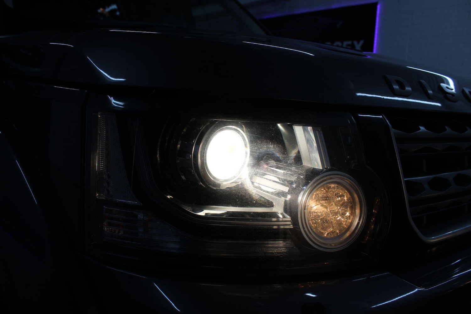 Used Land Rover Discovery 4 2014 for sale - 77190830: Photo 35