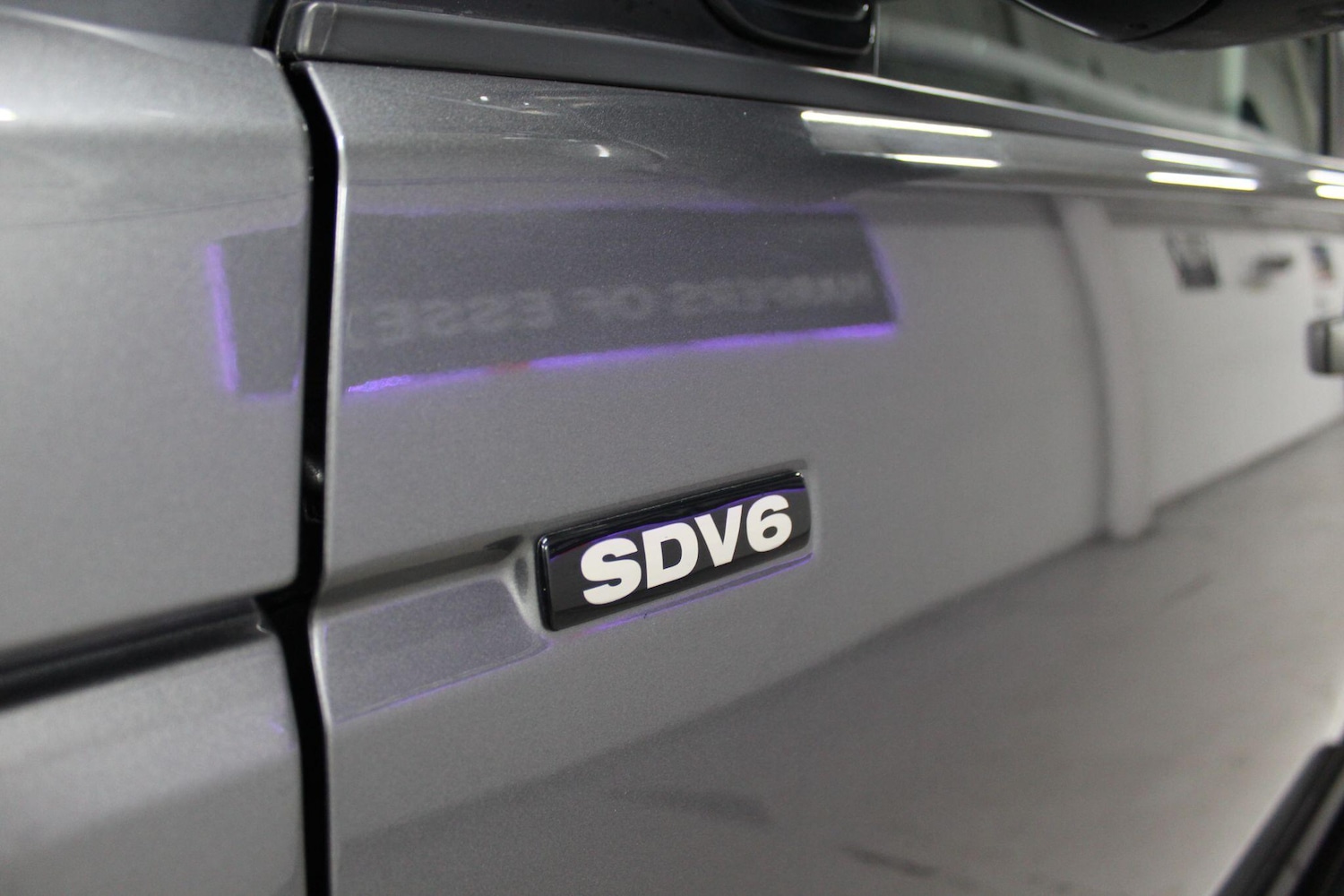 Used Land Rover Discovery 4 2014 for sale - 77190830: Photo 38