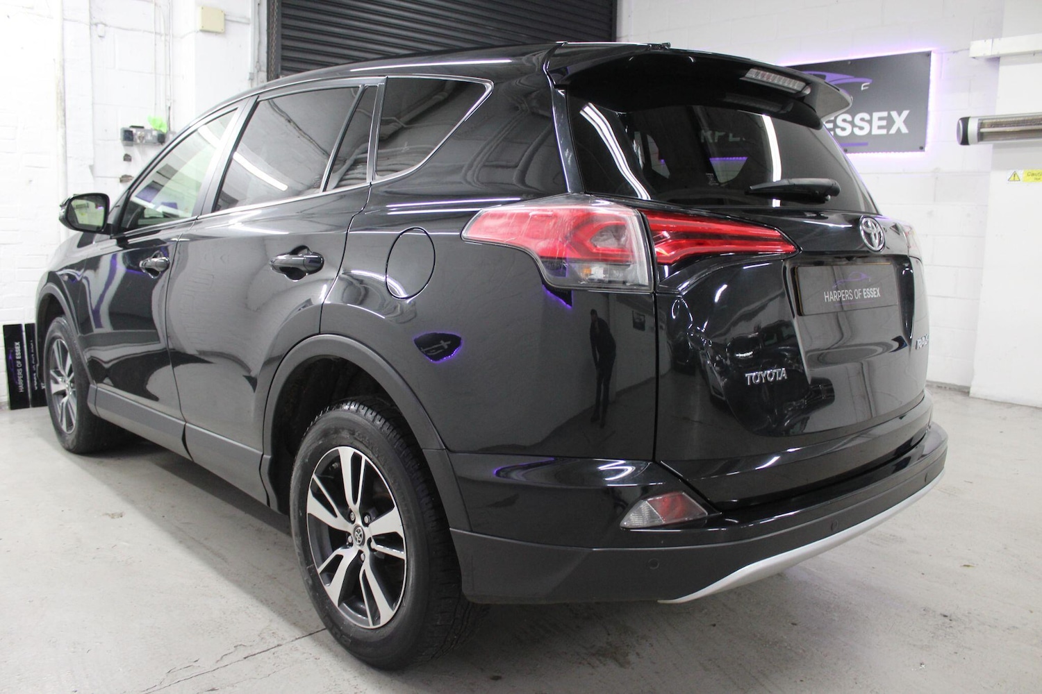 Used Toyota RAV4 2017 for sale - 77215828: Photo 7