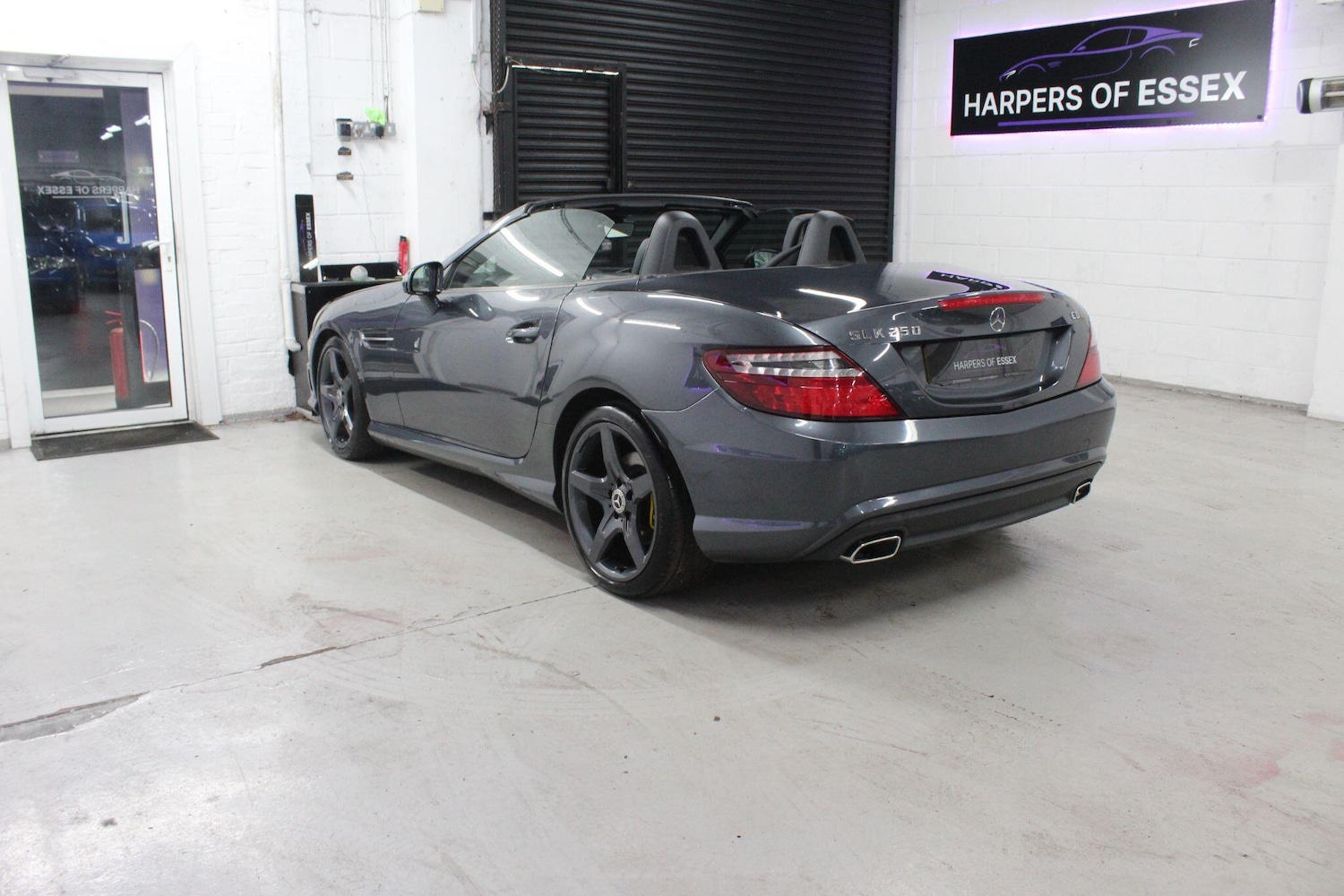 Used Mercedes-Benz SLK 2013 for sale - 76992957: Photo 11