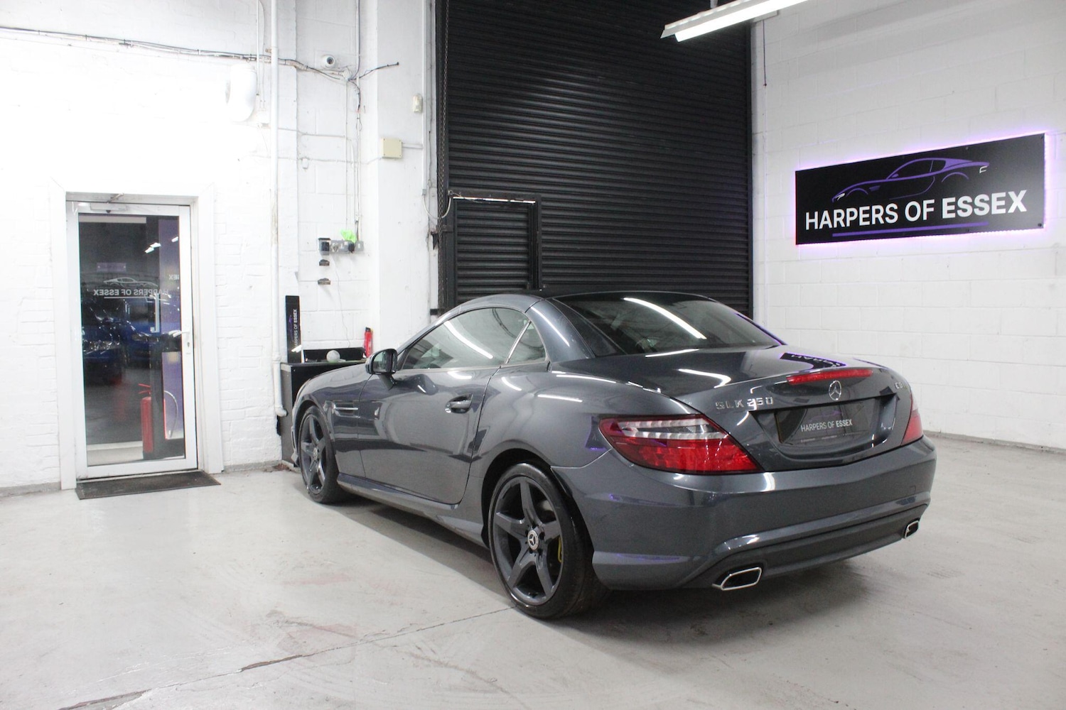 Used Mercedes-Benz SLK 2013 for sale - 76992957: Photo 12