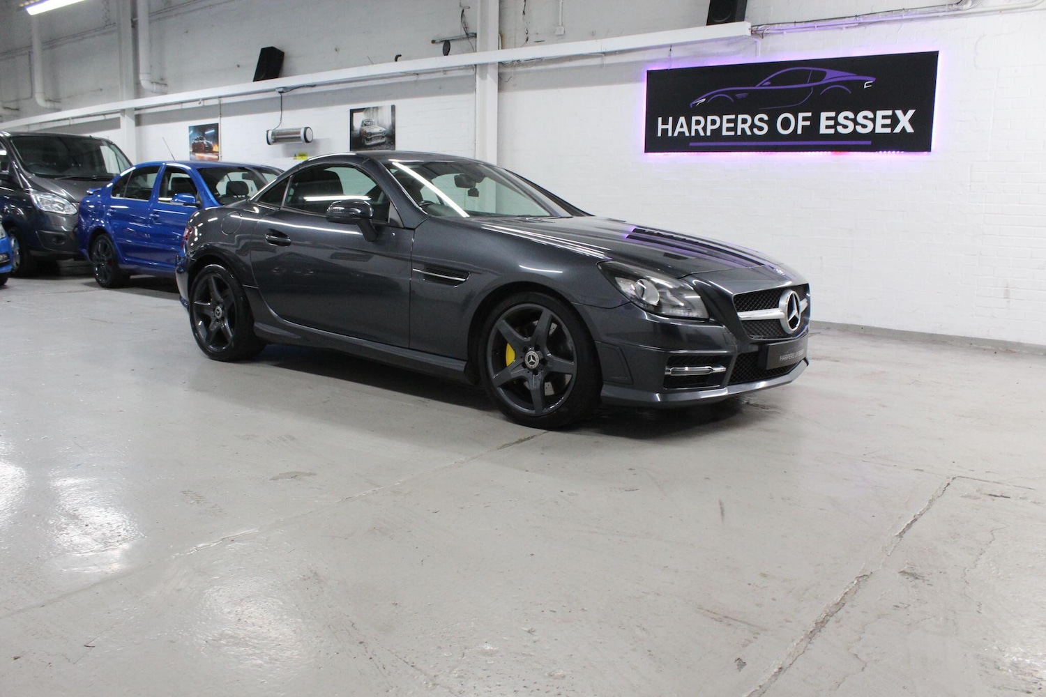 Used Mercedes-Benz SLK 2013 for sale - 76992957: Photo 2