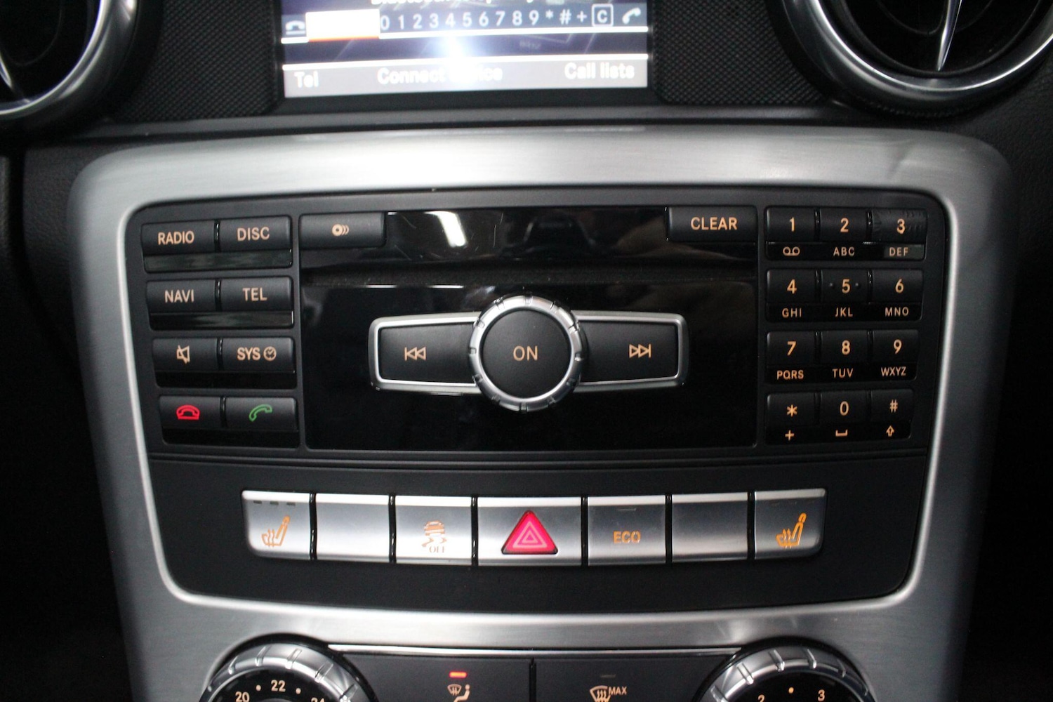 Used Mercedes-Benz SLK 2013 for sale - 76992957: Photo 36