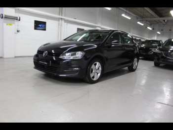 Used Volkswagen Golf 2016 for sale - 74020412: Photo