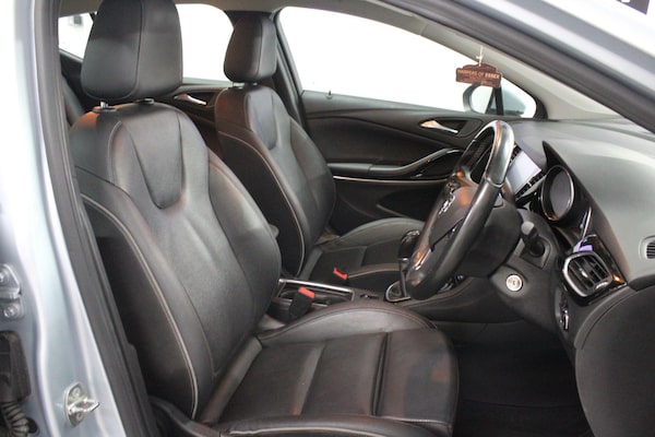 Used Vauxhall Astra 2016 for sale - 75539882: Photo 12