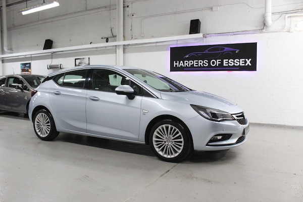 Used Vauxhall Astra 2016 for sale - 75539882: Photo 1