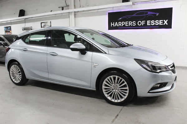 Used Vauxhall Astra 2016 for sale - 75539882: Photo 2