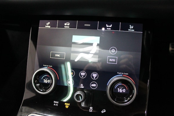 Used Land Rover Range Rover Evoque 2019 for sale - 75070997: Photo 51