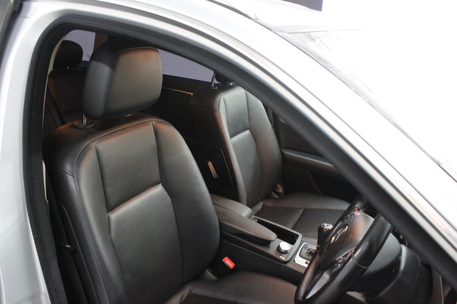 Used Mercedes-Benz C Class 2014 for sale - 76671602: Photo 11