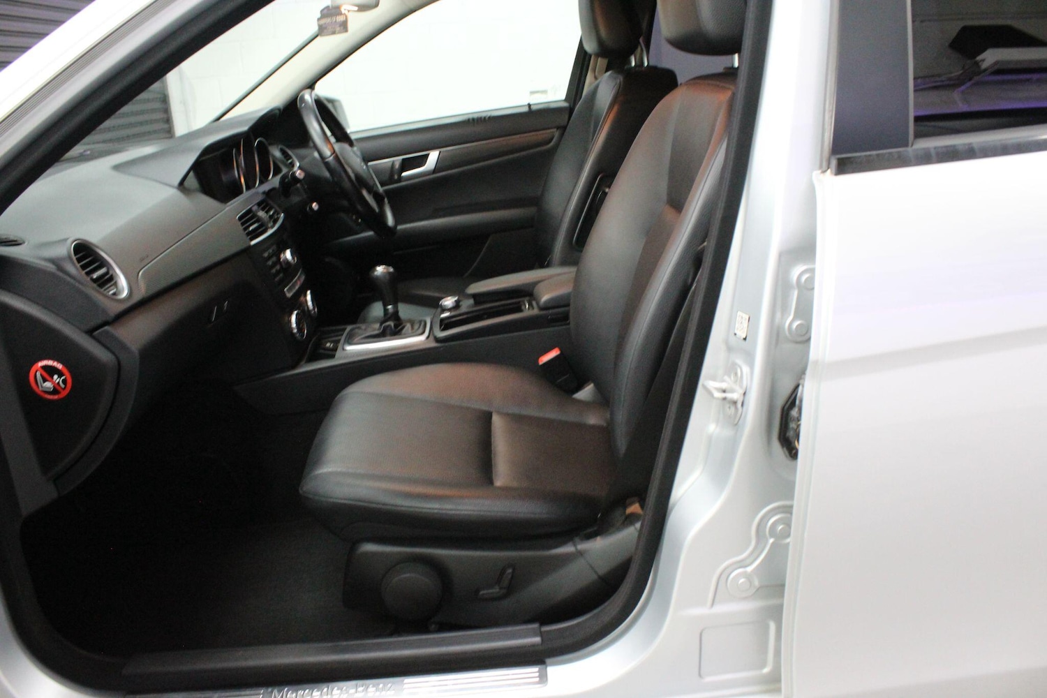 Used Mercedes-Benz C Class 2014 for sale - 76671602: Photo 12