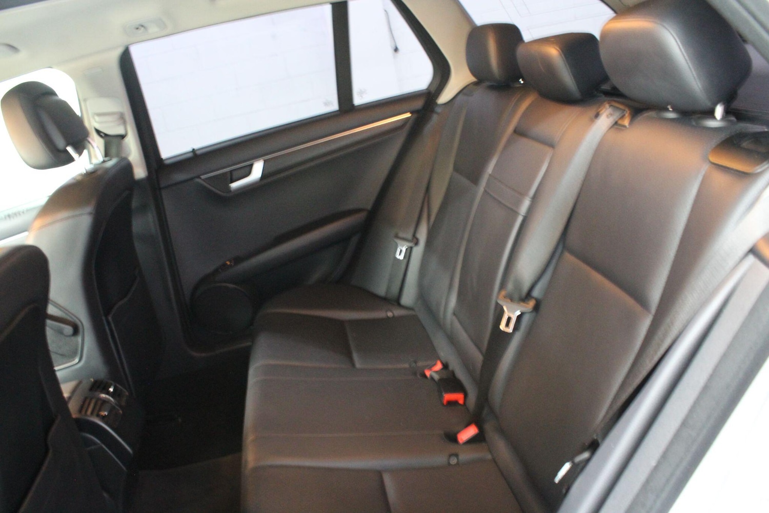 Used Mercedes-Benz C Class 2014 for sale - 76671602: Photo 17