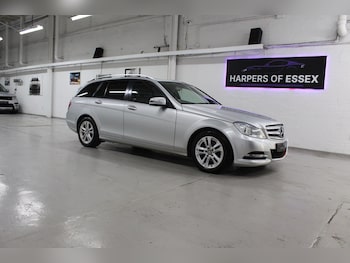 Used Mercedes-Benz C Class 2014 for sale - 76671602: Photo