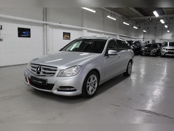 Used Mercedes-Benz C Class 2014 for sale - 76671602: Photo
