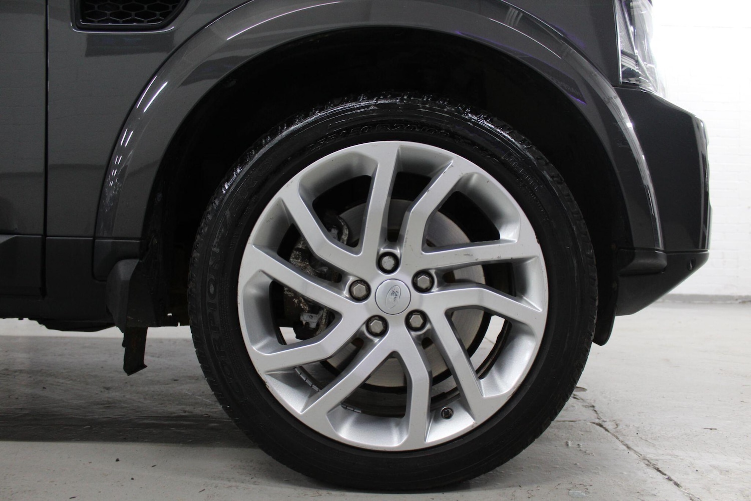 Used Land Rover Discovery 4 2016 for sale - 77424942: Photo 25