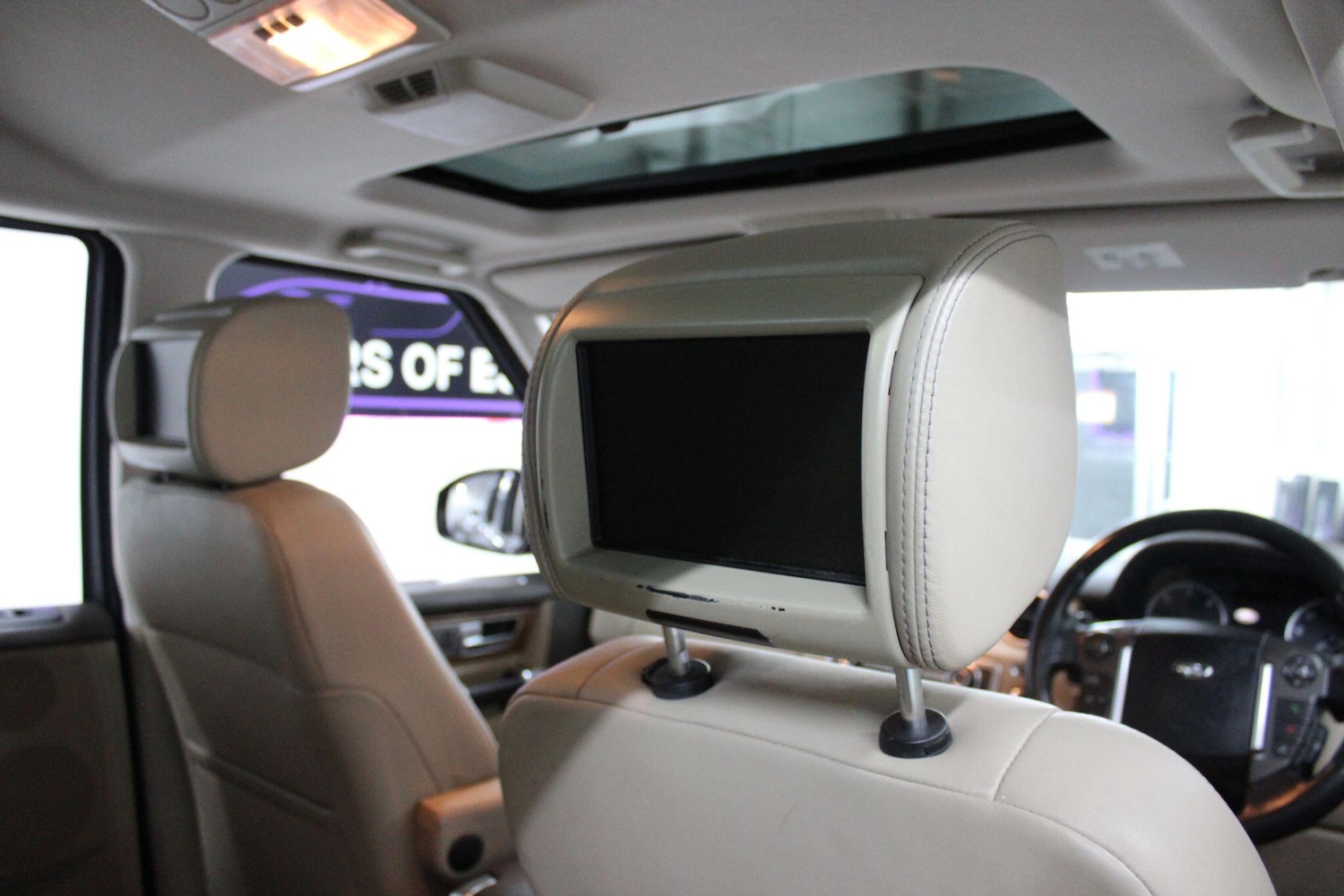 Used Land Rover Discovery 4 2016 for sale - 77424942: Photo 32