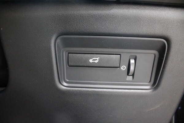 Used Land Rover Range Rover Sport 2015 for sale - 75103013: Photo 48