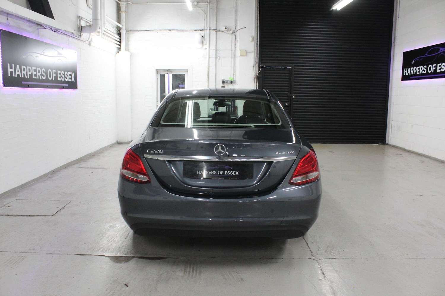 Used Mercedes-Benz C Class 2015 for sale - 76992533: Photo 8