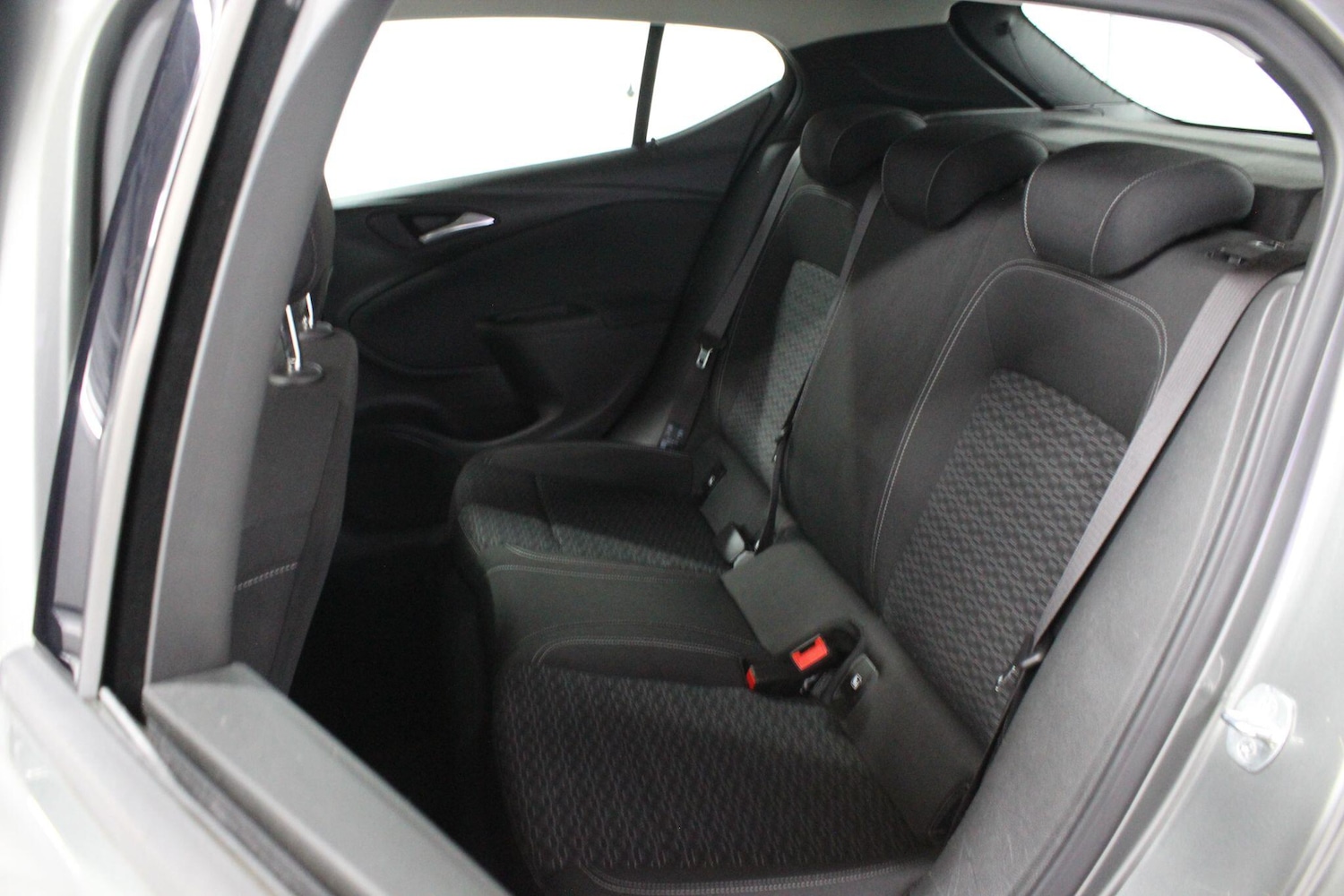 Used Vauxhall Astra 2019 for sale - 76440646: Photo 17