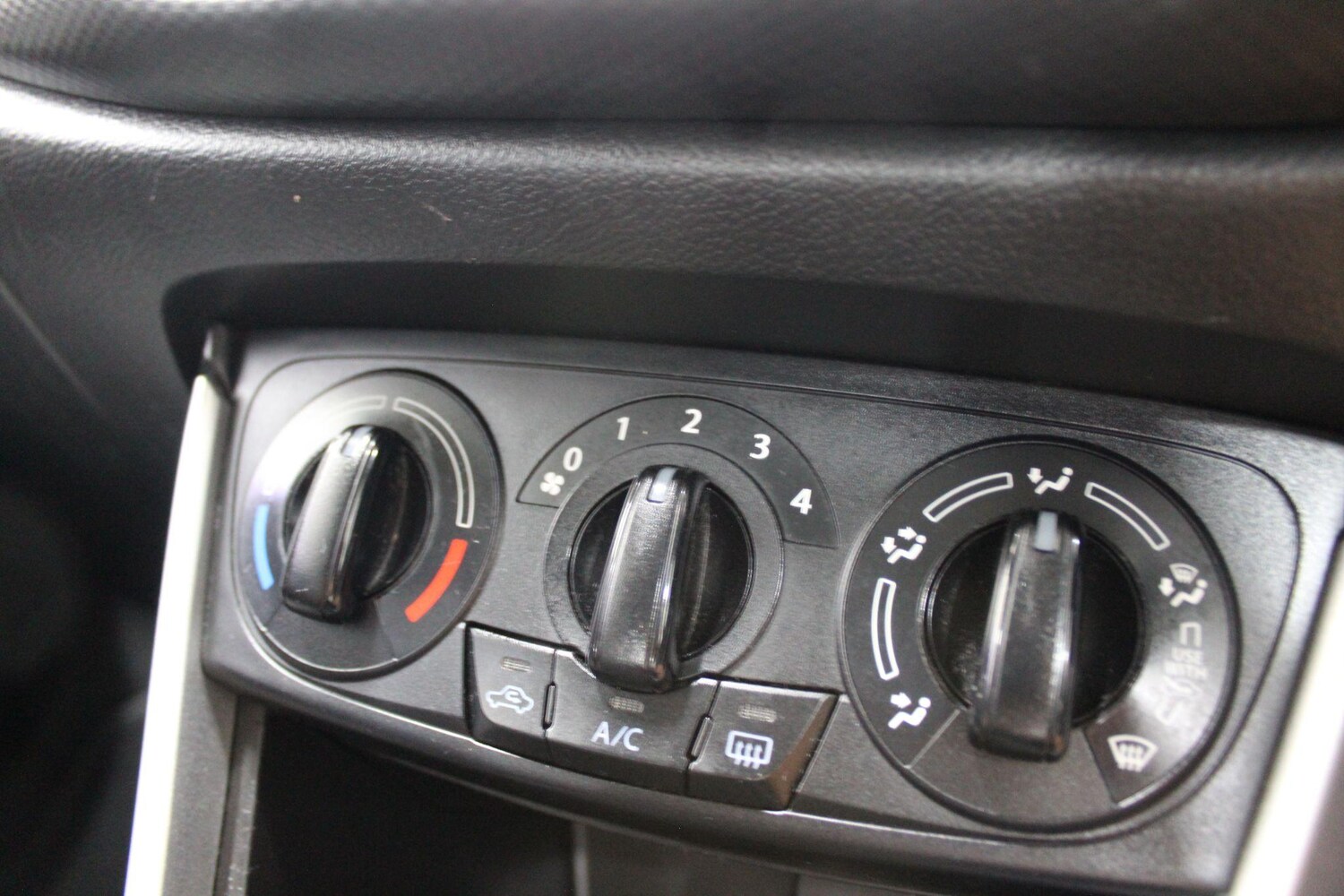 Vehicle 33