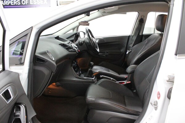 Used Ford Fiesta 2014 for sale - 75540392: Photo 13