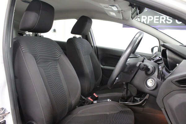 Used Ford Fiesta 2013 for sale - 75267837: Photo 12