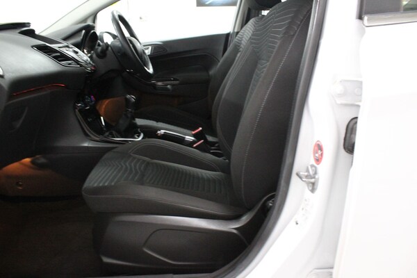 Used Ford Fiesta 2013 for sale - 75267837: Photo 13