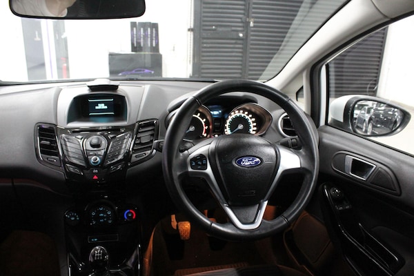 Used Ford Fiesta 2013 for sale - 75267837: Photo 19