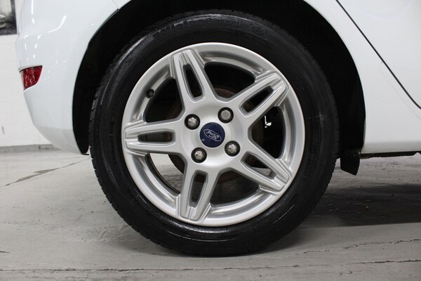 Used Ford Fiesta 2013 for sale - 75267837: Photo 23