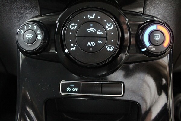 Used Ford Fiesta 2013 for sale - 75267837: Photo 34
