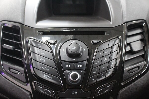 Used Ford Fiesta 2013 for sale - 75267837: Photo 36