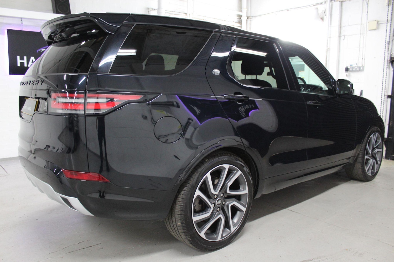 Used Land Rover Discovery 2019 for sale - 77238309: Photo 10