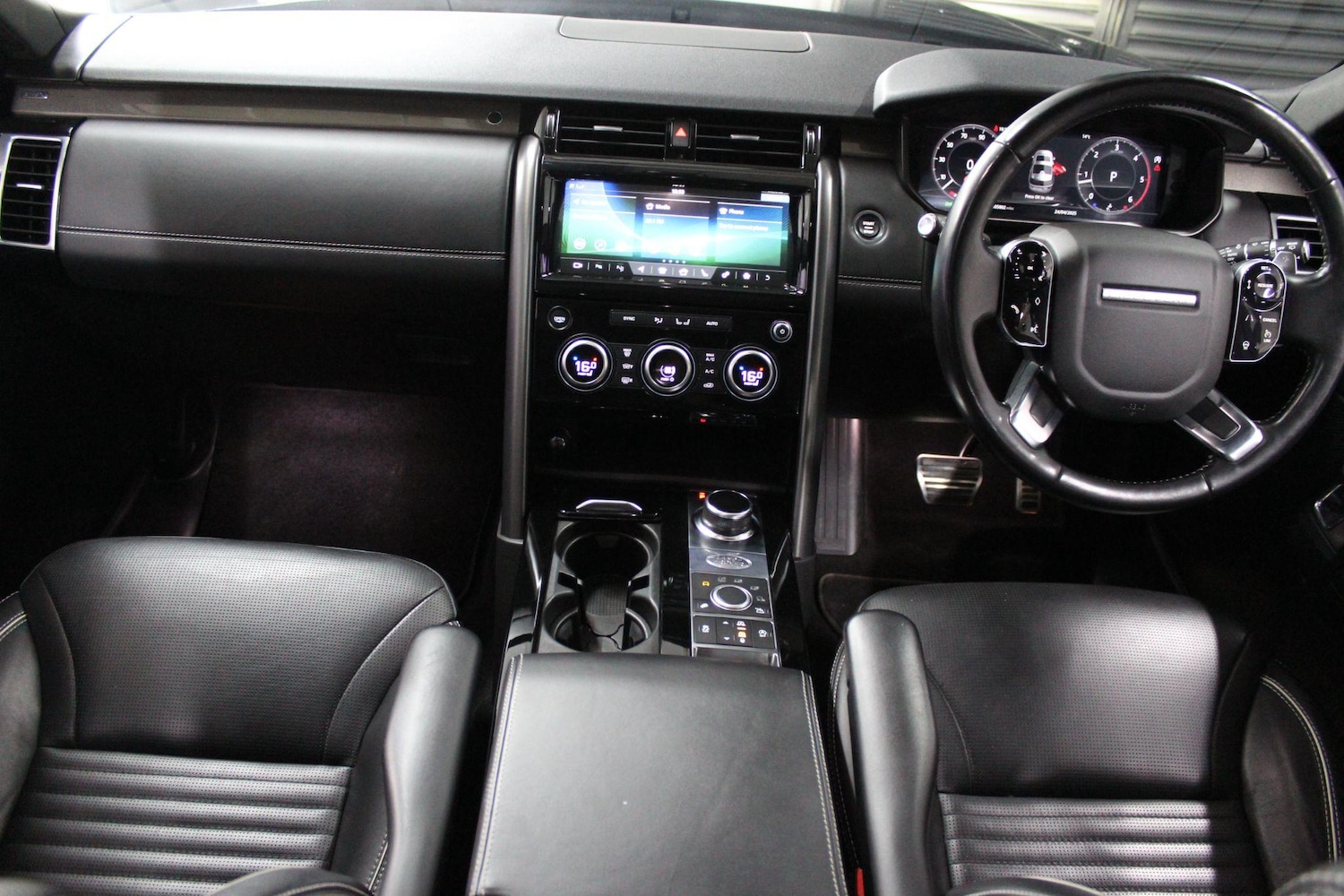 Used Land Rover Discovery 2019 for sale - 77238309: Photo 22