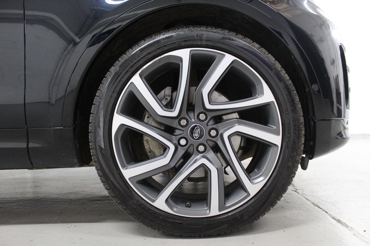 Used Land Rover Discovery 2019 for sale - 77238309: Photo 26