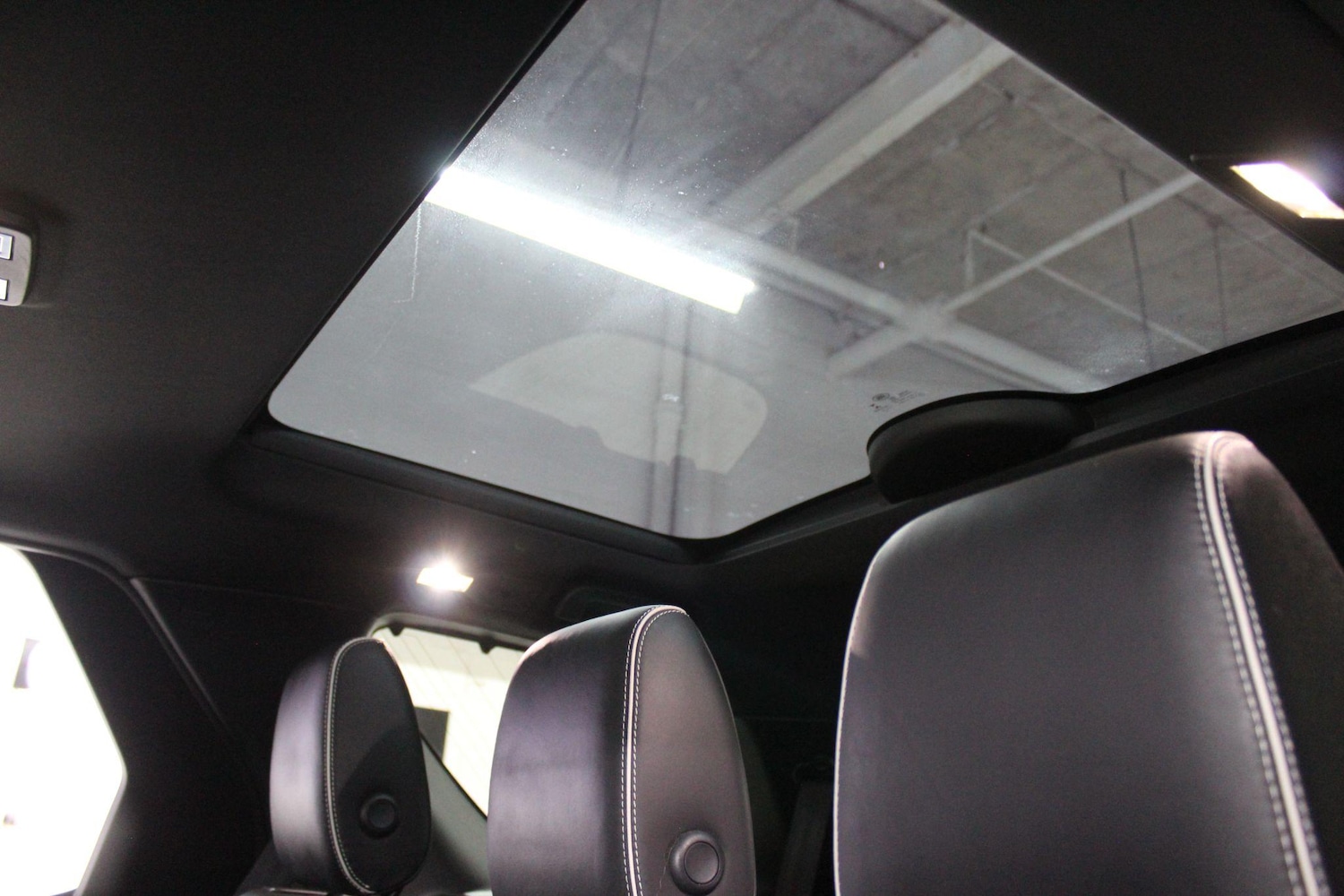 Used Land Rover Discovery 2019 for sale - 77238309: Photo 29