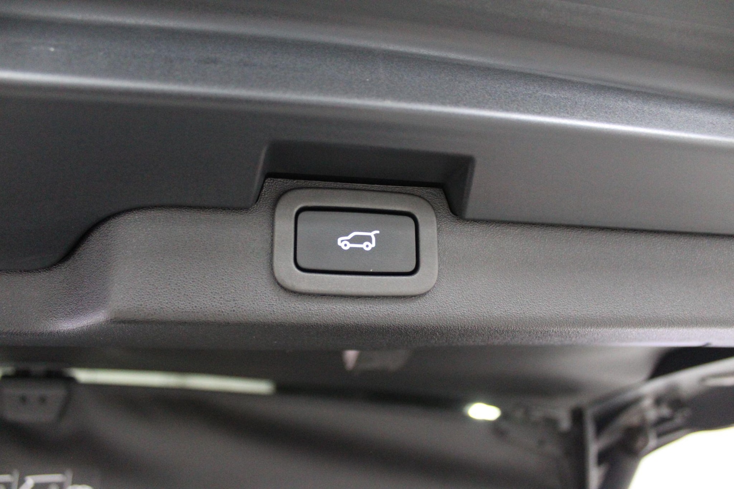 Used Land Rover Discovery 2019 for sale - 77238309: Photo 38