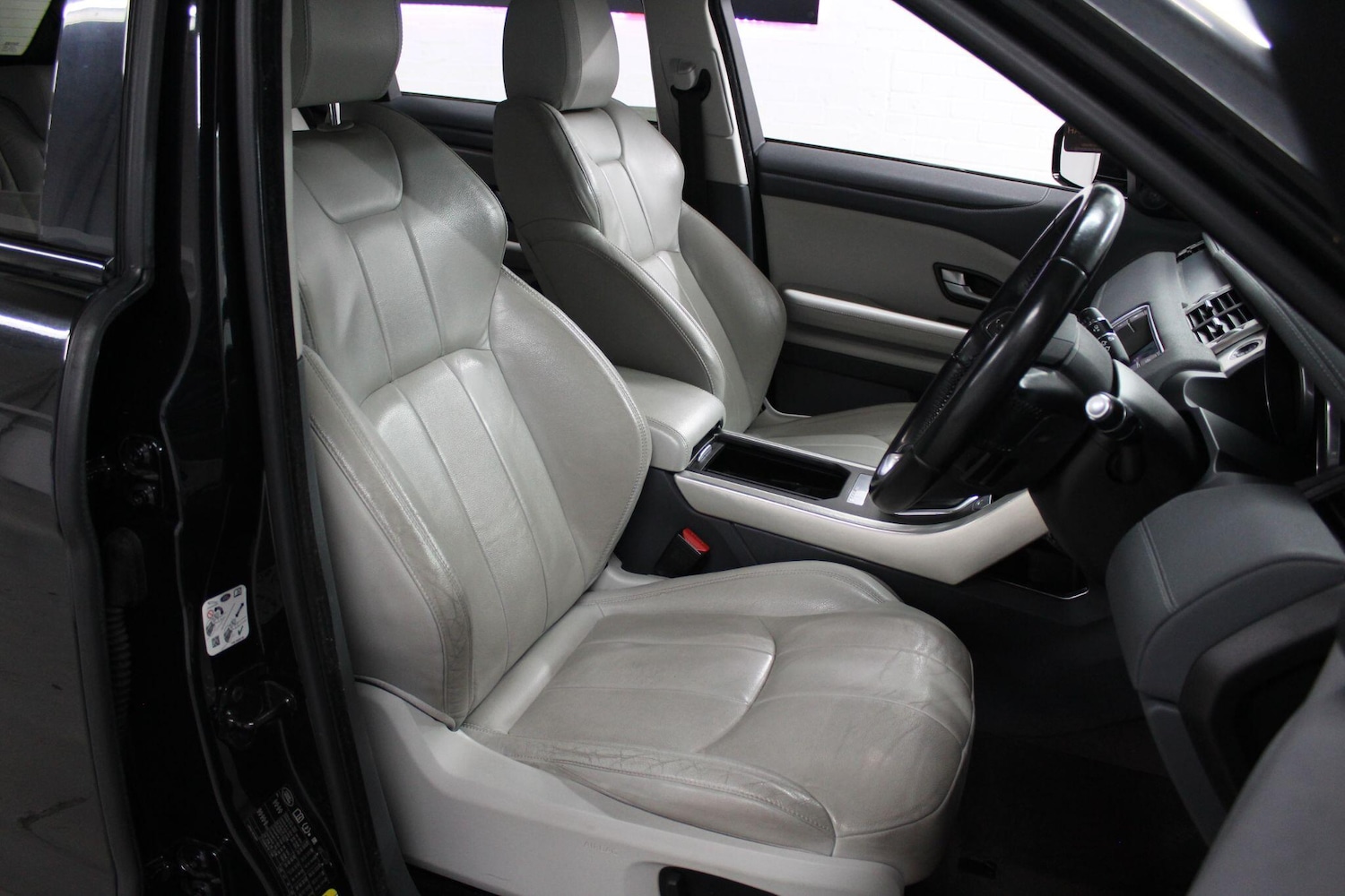 Used Land Rover Range Rover Evoque 2016 for sale - 76865811: Photo 12