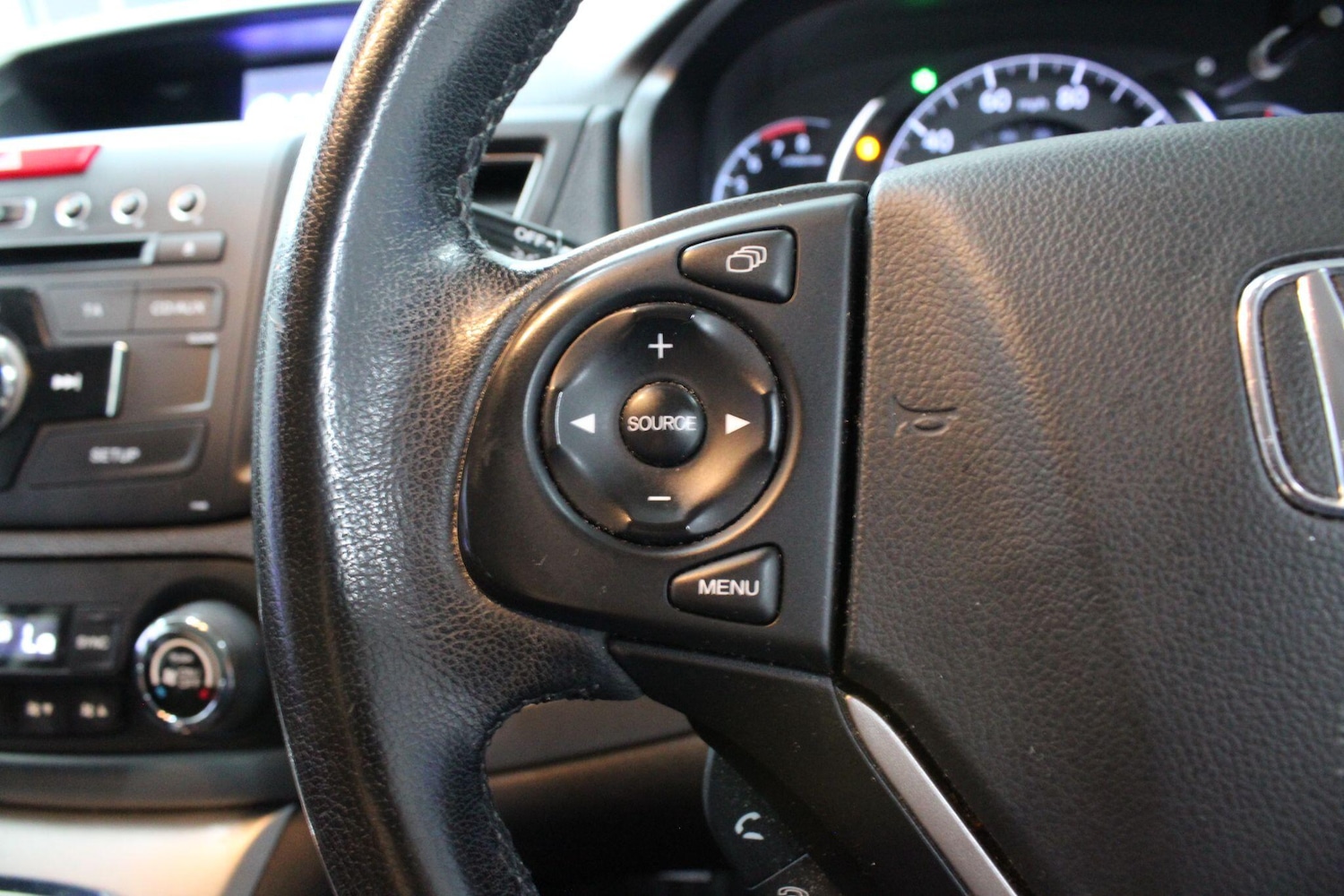 Used Honda CR-V 2014 for sale - 76060476: Photo 42