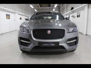 Used Jaguar F-Pace 2017 for sale - 74311865: Photo