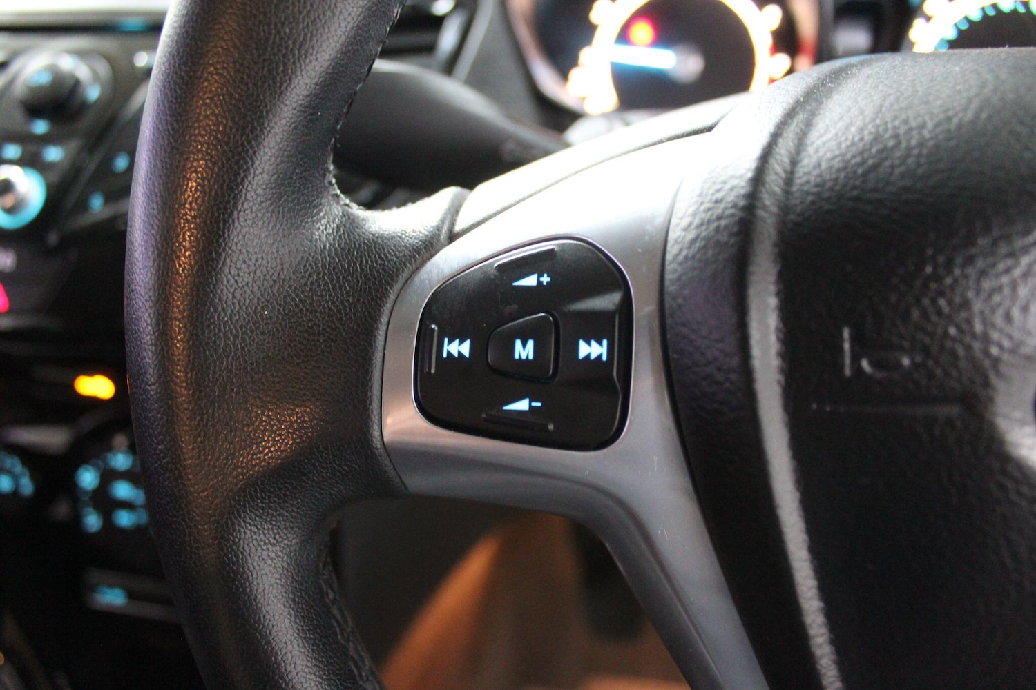 Used Ford Fiesta 2014 for sale - 78072744: Photo 28