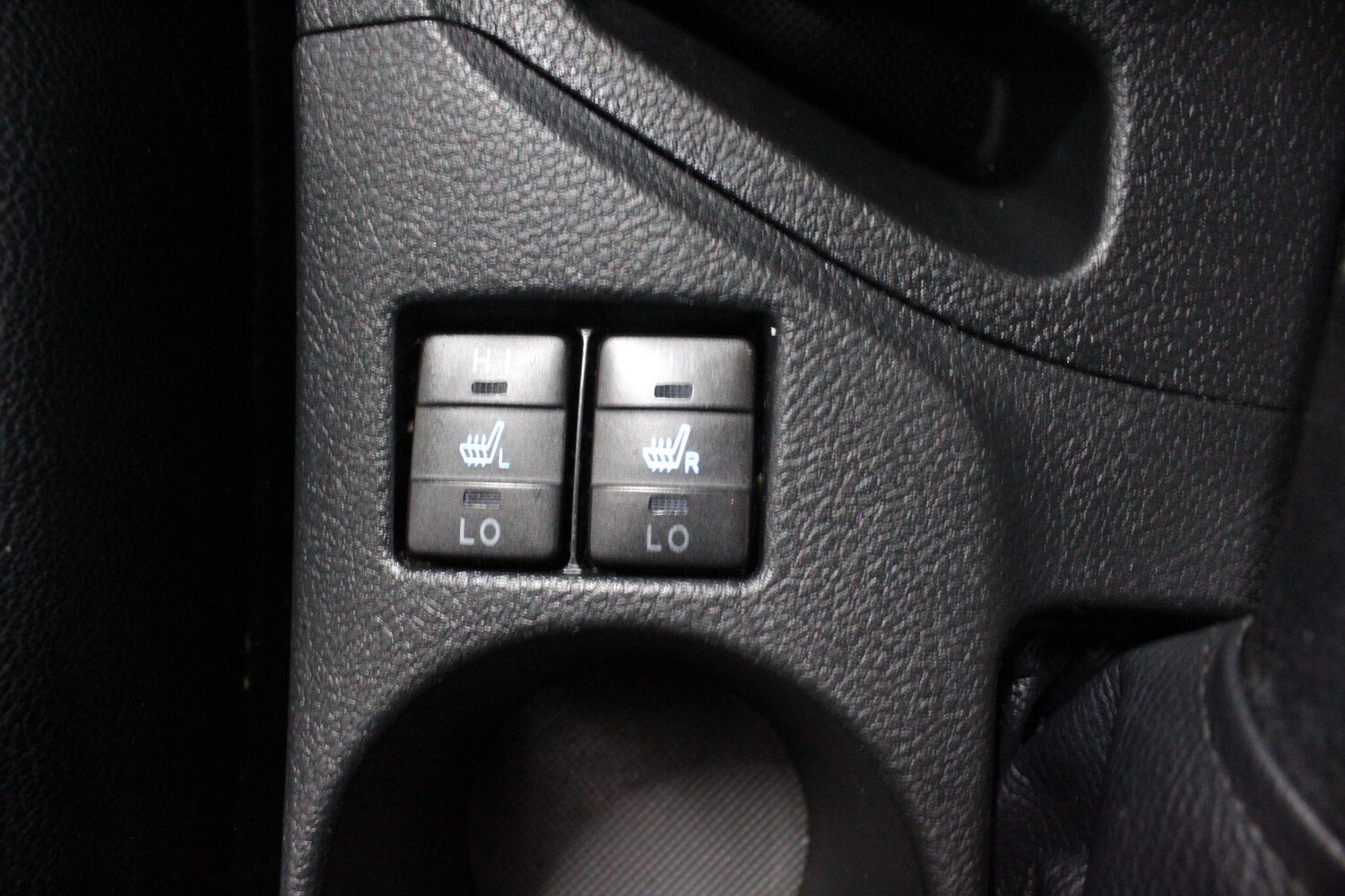 Used Toyota Auris 2015 for sale - 76801876: Photo 36