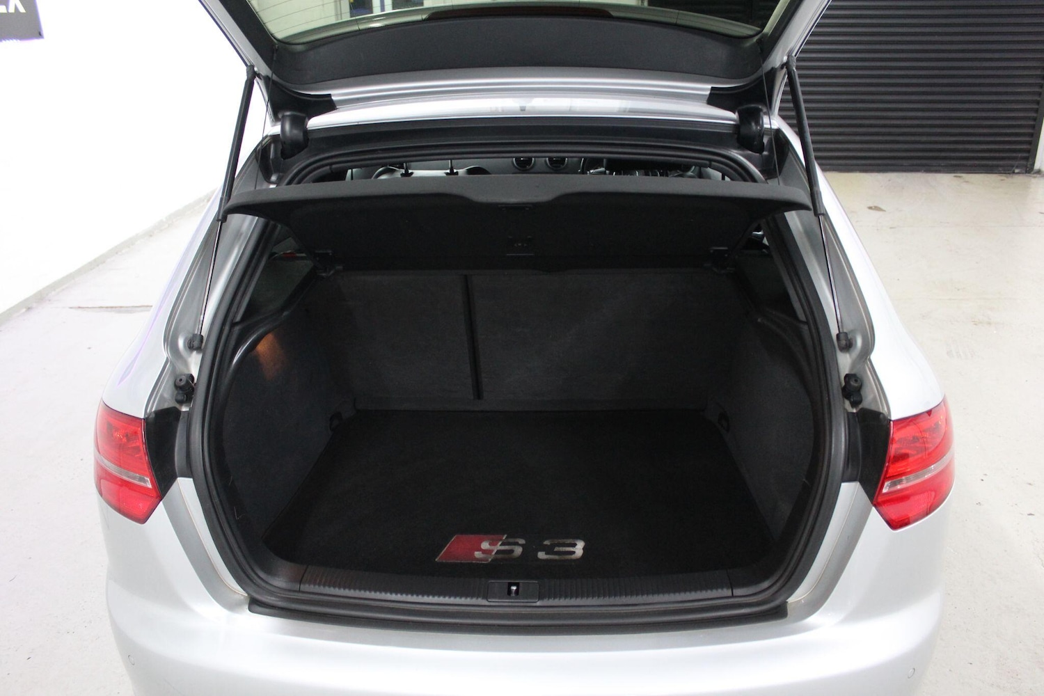 Used Audi S3 2010 for sale - 76865694: Photo 19