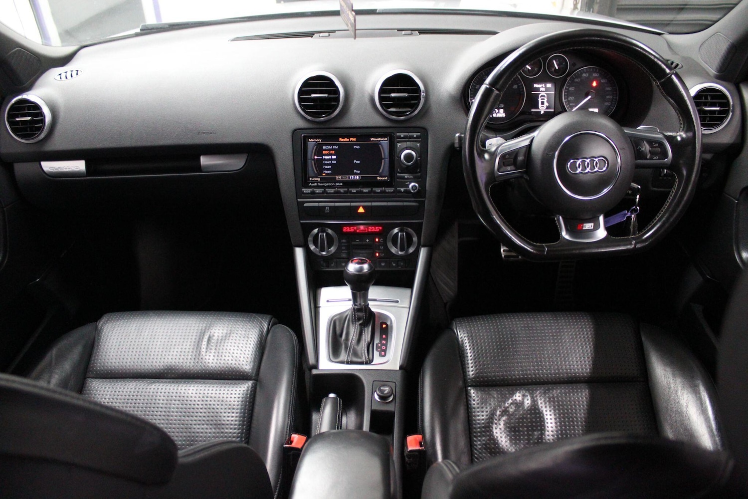Used Audi S3 2010 for sale - 76865694: Photo 29