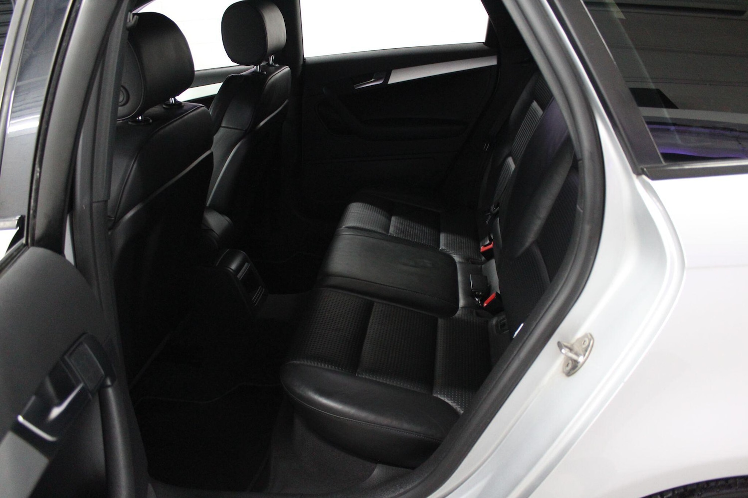 Used Audi S3 2010 for sale - 76865694: Photo 30