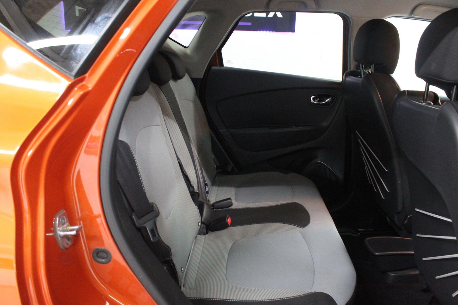 Used Renault Captur 2014 for sale - 77057399: Photo 15